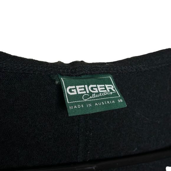 Vintage Geiger Made In Austria Pure New Wool Black Hooded Coat 36 - Picture 9 of 11